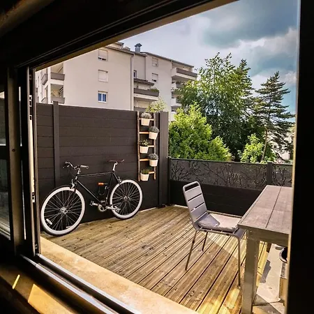 Apartment Loft Story In *