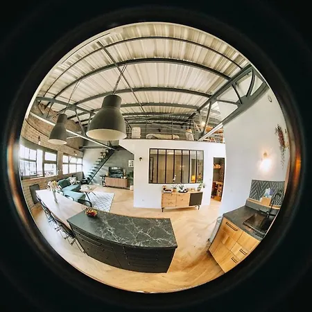Apartment Loft Story In *