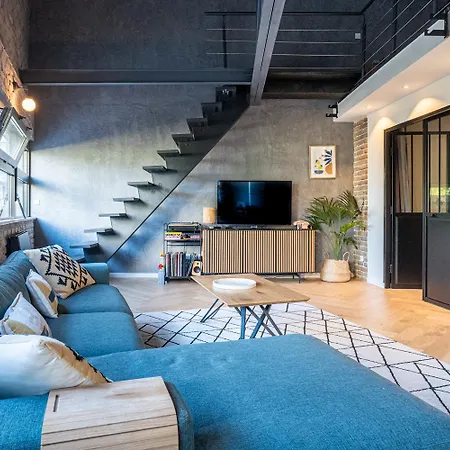 Apartment Loft Story In