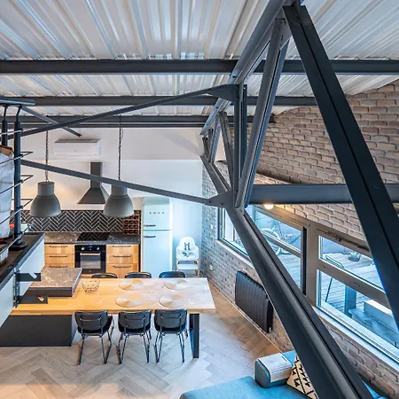 Loft Story In Annecy