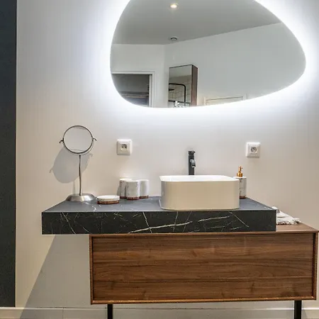 Loft Story In