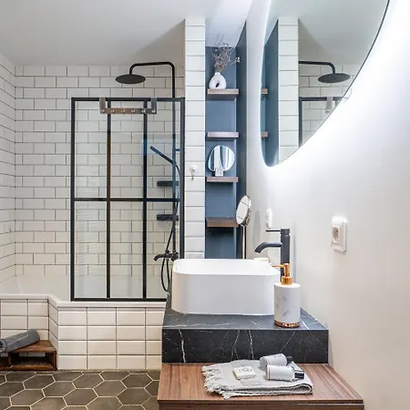 Loft Story In Apartment Annecy
