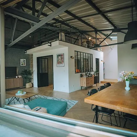 Loft Story In شقة